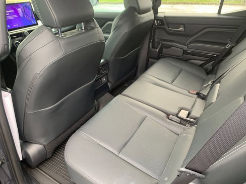 New 2026 Toyota 4Runner Limited AWD/4WD image 13