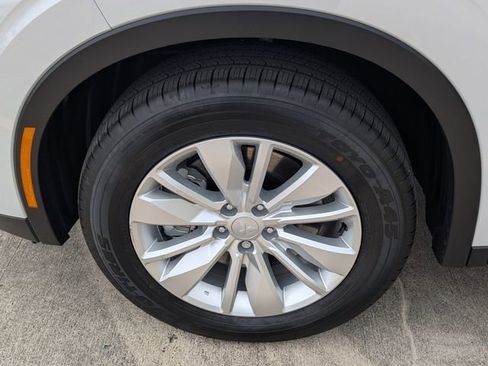 New 2026 Mitsubishi Outlander ES FWD image 9