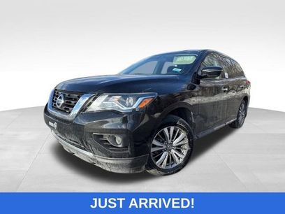 Used 2018 Nissan Pathfinder S