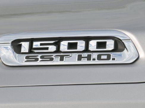 Used 2025 RAM 1500 Tungsten AWD/4WD image 46