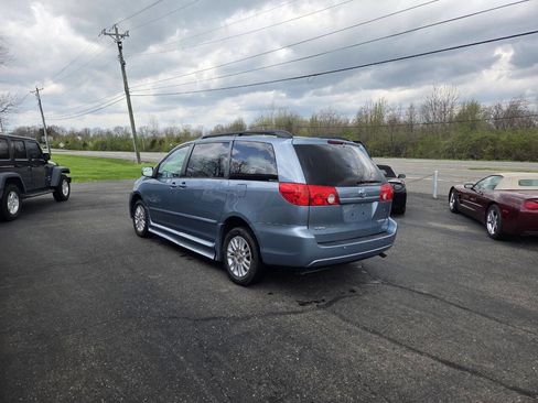 Used 2010 Toyota Sienna image 5