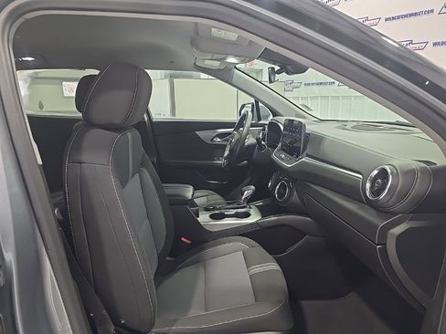 Used 2025 Chevrolet Blazer LT image 28