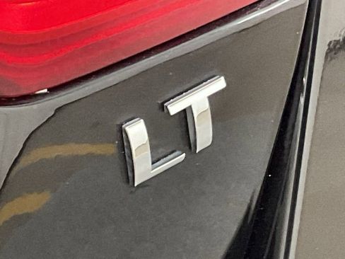 Used 2014 Chevrolet Impala LT w/ Convenience Package image 23