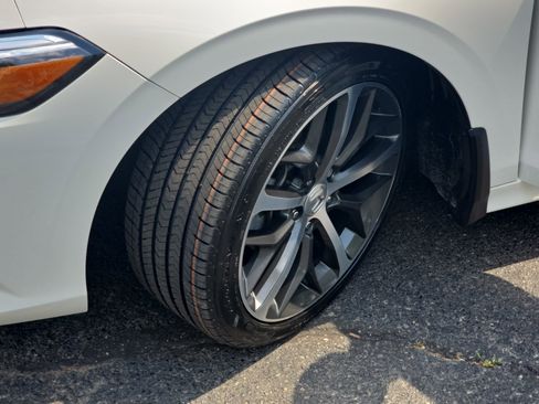 Certified 2024 Honda Civic Touring image 33