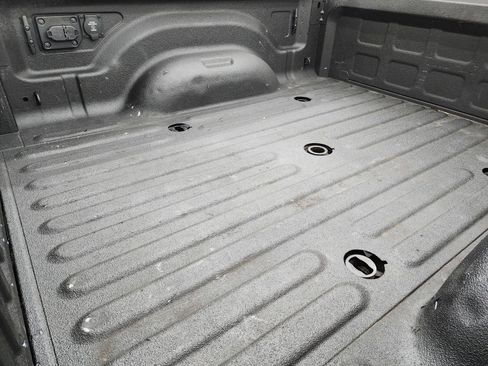 Used 2024 RAM 2500 Laramie w/ Sport Appearance Package image 5