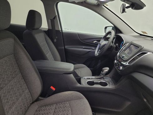 Used 2022 Chevrolet Equinox LT FWD image 21