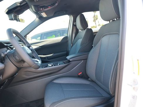 New 2026 Jeep Cherokee Laredo AWD/4WD image 14