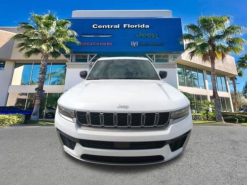 New 2026 Jeep Grand Cherokee L Limited w/ Trailer Tow Package image 3