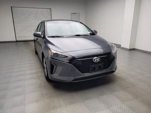 Used 2019 Hyundai Ioniq Plug-In Hybrid FWD image 14