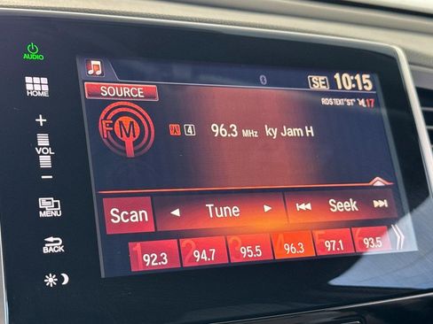 Used 2016 Honda Pilot EX image 23