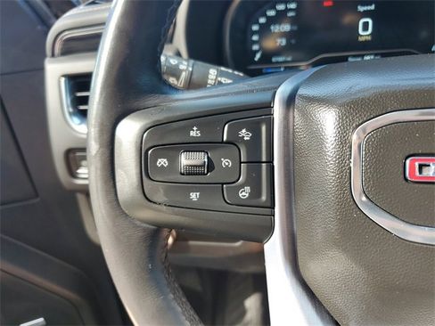 Used 2022 GMC Yukon SLT w/ SLT Premium Package image 28