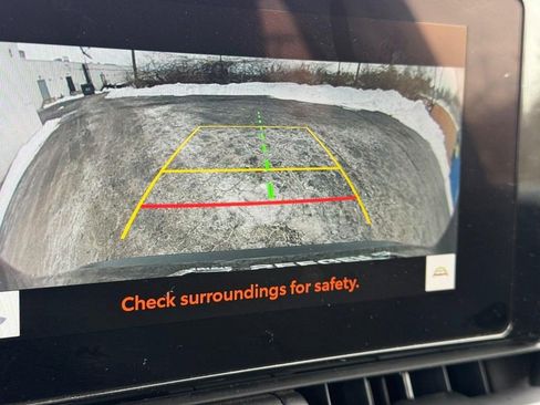 Used 2025 Toyota RAV4 XLE image 21