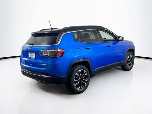 Used 2022 Jeep Compass Limited AWD/4WD image 5