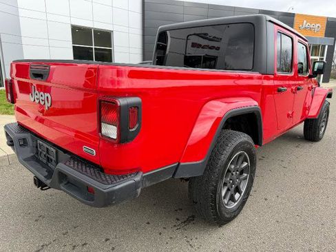 Used 2020 Jeep Gladiator Overland AWD/4WD image 3
