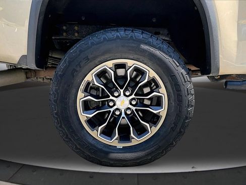Used 2021 Chevrolet Colorado ZR2 AWD/4WD image 34