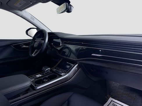 Used 2023 Audi Q8 Premium Plus w/ Premium Plus Package image 36