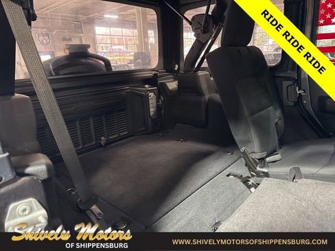 Certified 2022 Jeep Wrangler Unlimited Sport image 37