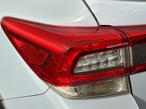 Used 2020 Subaru Crosstrek 2.0i Limited w/ Moonroof Package w/Navigation image 35