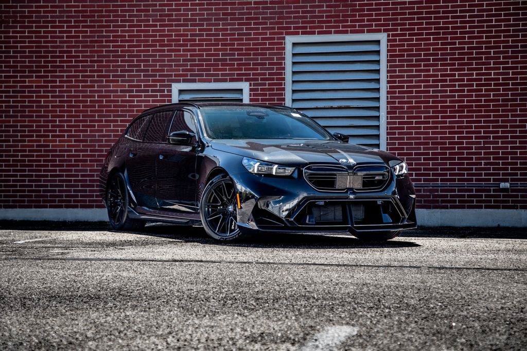 New 2026 BMW M5 Touring AWD/4WD image 10