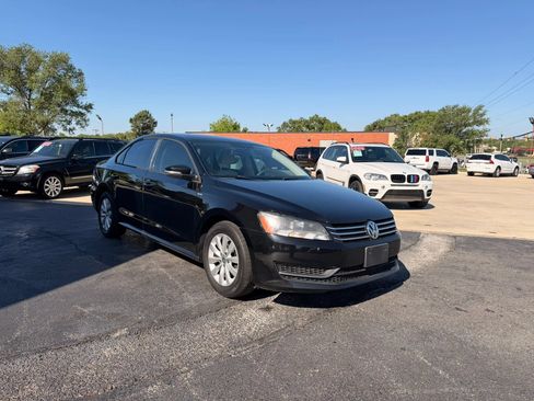 Used 2013 Volkswagen Passat 2.5 S FWD image 8