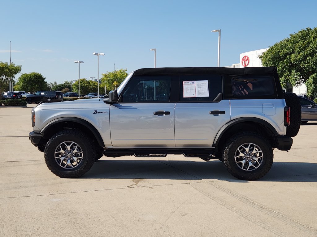 Used 2024 Ford Bronco Badlands AWD/4WD image 8