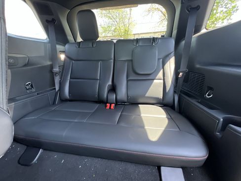 New 2026 Ford Explorer ST-Line AWD/4WD image 33