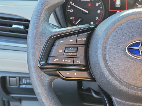 Certified 2025 Subaru Forester AWD/4WD image 25
