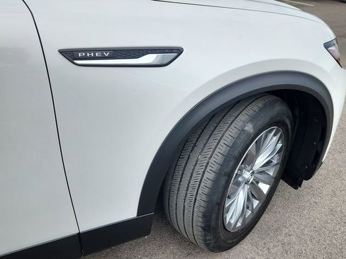 Used 2024 MAZDA CX-90 Plug-In Hybrid w/ Preferred AWD/4WD image 17