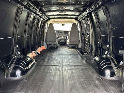 Used 2022 Ford F150 w/ Cold Climate Package image 17