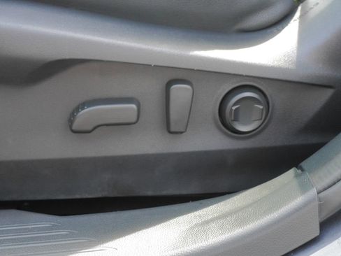 Used 2023 Subaru Outback Onyx Edition AWD/4WD image 23