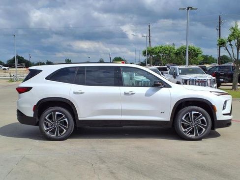 New 2025 Buick Enclave Sport Touring w/ Super Cruise Package image 2