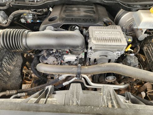 Used 2024 RAM 1500 Limited AWD/4WD image 31