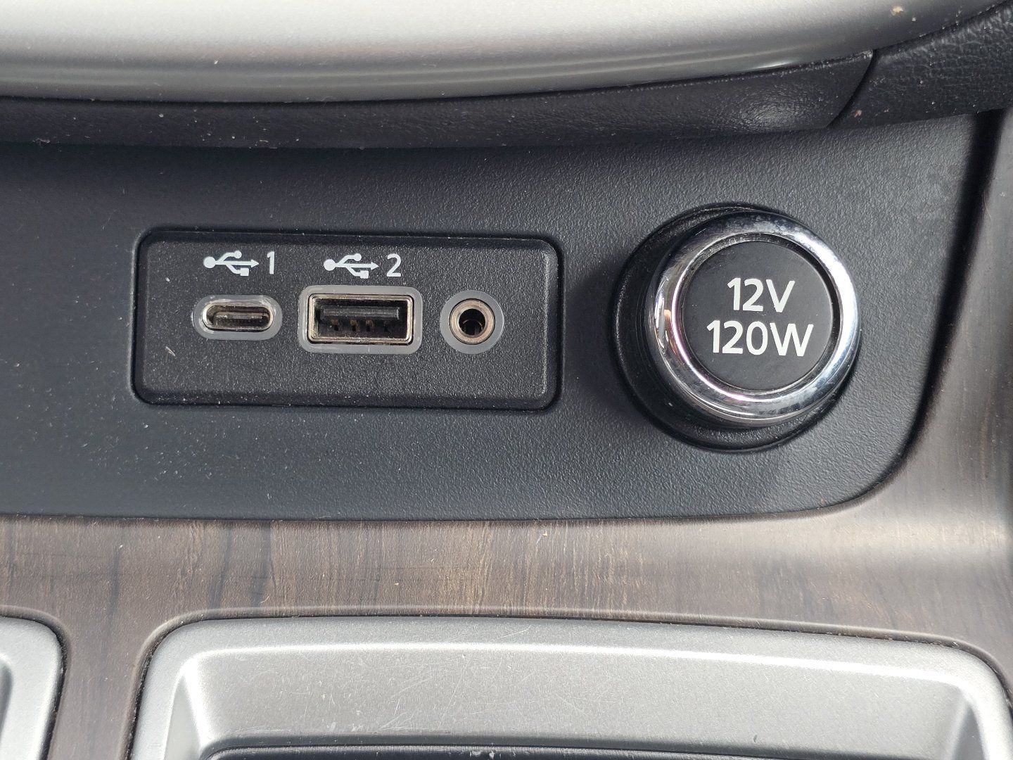 Used 2023 Nissan Murano Platinum AWD/4WD image 10