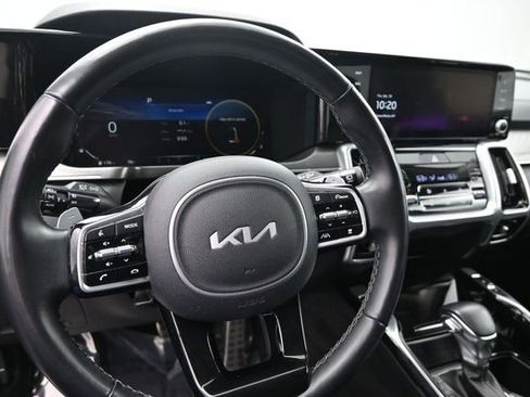 Used 2022 Kia Sorento SX FWD image 23