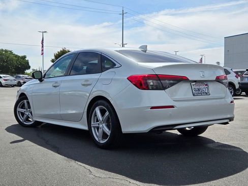 Used 2023 Honda Civic EX image 6