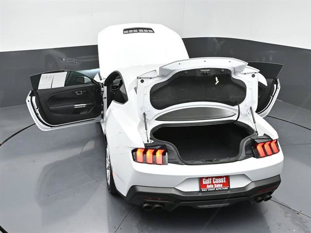 Used 2025 Ford Mustang GT Premium RWD image 47