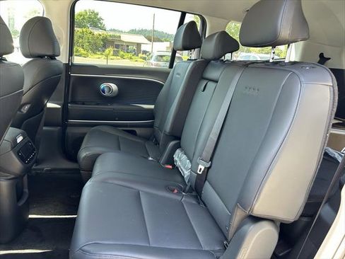 New 2026 Hyundai Ioniq 9 SEL image 25