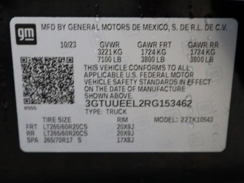 Used 2024 GMC Sierra 1500 AT4 w/ AT4 Premium Package image 36