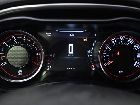 Used 2021 Dodge Challenger SXT AWD/4WD image 24