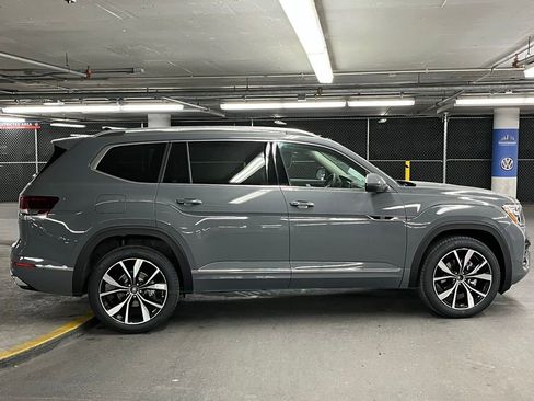 New 2026 Volkswagen Atlas SEL Premium R-Line AWD/4WD image 40