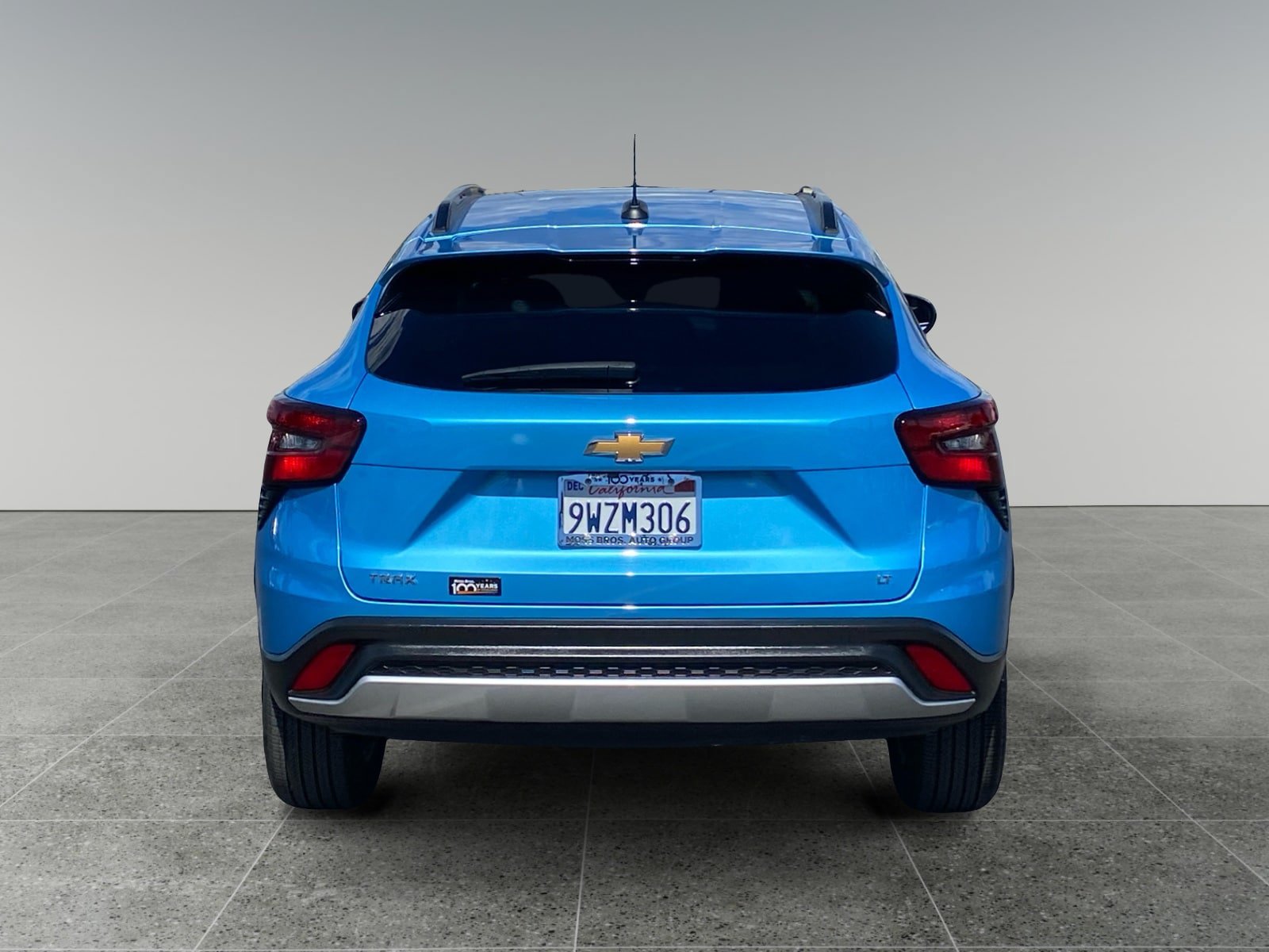 Used 2026 Chevrolet Trax LT FWD image 4
