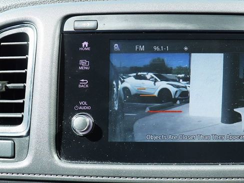 Used 2019 Honda HR-V EX image 49