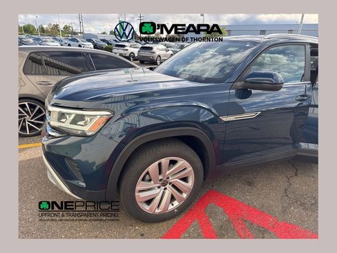 Used 2023 Volkswagen Atlas Cross Sport SE AWD/4WD image 1