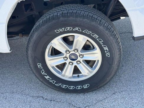Used 2019 Ford F150 XL w/ Equipment Group 101A Mid AWD/4WD image 7