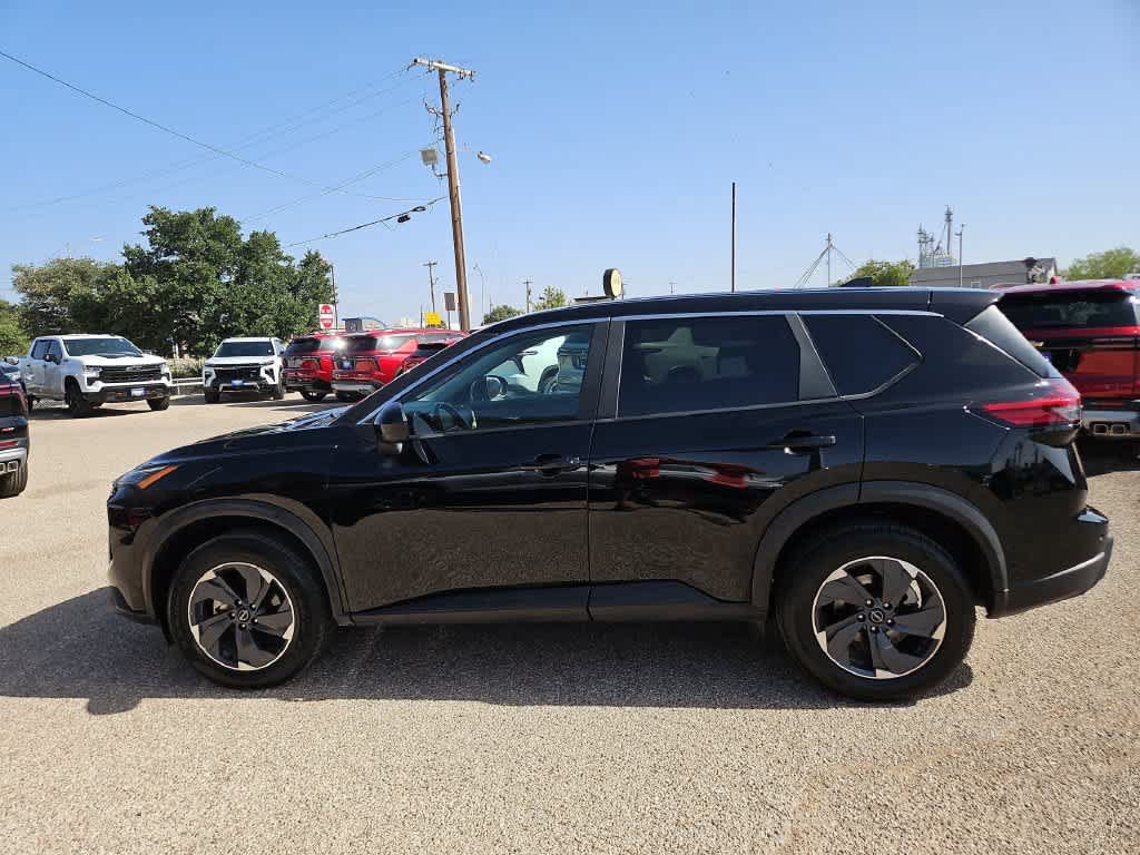 Used 2025 Nissan Rogue SV FWD image 5