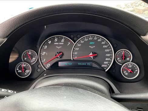 Used 2005 Chevrolet Corvette Coupe w/ Preferred Equipment Group image 15