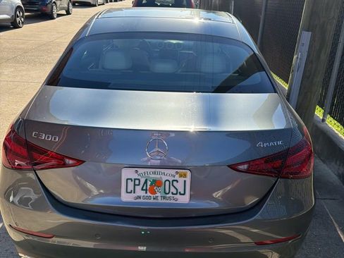 Used 2022 Mercedes-Benz C 300 4MATIC Sedan w/ Exclusive Trim Package image 6