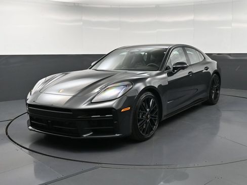 New 2026 Porsche Panamera GTS AWD/4WD image 1