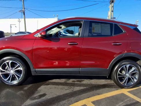 Certified 2023 Buick Encore GX Select image 5
