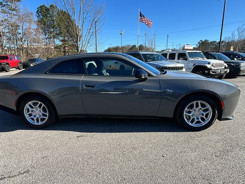 Used 2025 Dodge Charger R/T w/ Quick Order Package 25M R/T image 7